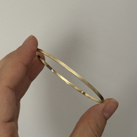 Xuping lazer detaylı Ajda bilezik ( 64 mm )