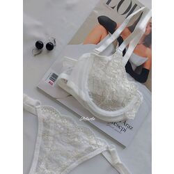 Karlotta Bralet Set 