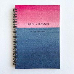 Minimal-Pembe Haftalık Planlayıcı