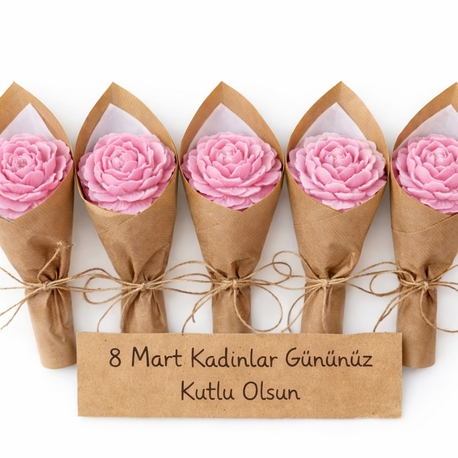 Kadınlar günü mum buket Floria