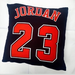 Jordan yastık 