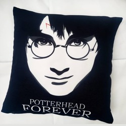 Harry Potter siyah yastık 
