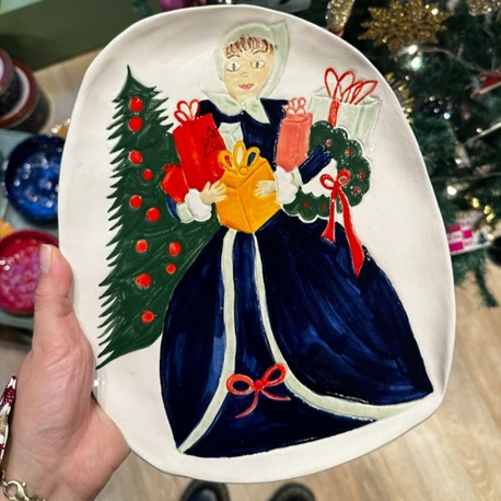 El Yapımı Seramik Yılbaşı Konseptli Tabak – “Gifts for Loved Ones” | Atölye Gypsy