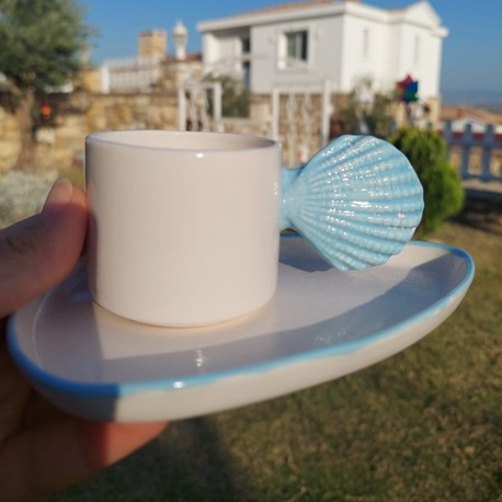 Kulbu Mavi Pekten Figürlü Türk Kahvesi Fincanı ve Tabağı - 80 ml