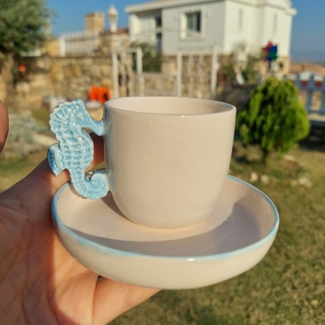 MaviDeniz Atı Kulplu Türk Kahvesi Fincanı ve Tabağı - 80 ml