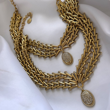 Aurezian choker