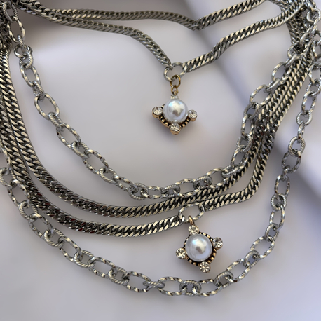 Moon Pearl Necklace 