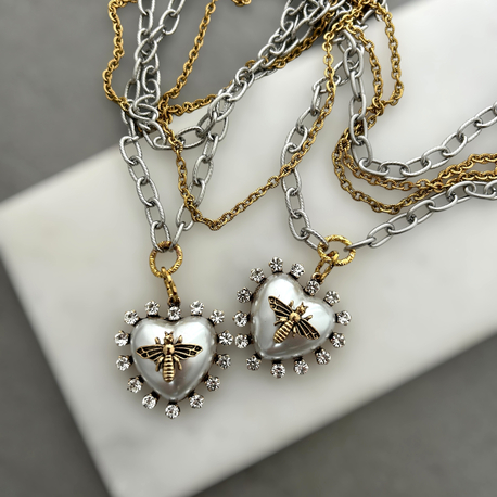 Bee Amour Necklace