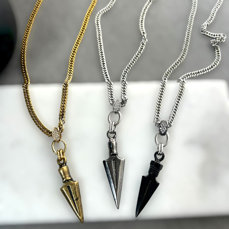 Ares necklace 