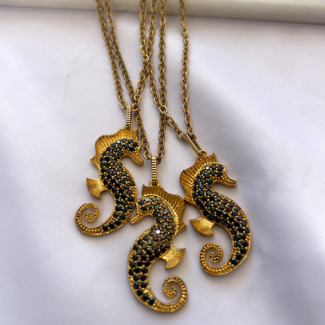 Maris Necklace
