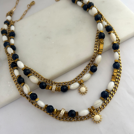 Molies Necklace 