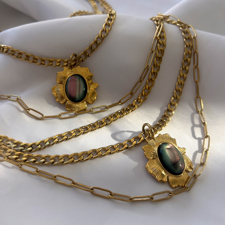 Celestia Flora Necklace 
