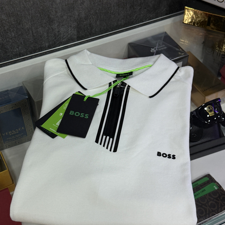 BOSS YARIM FERMUARLI TSHİRT 