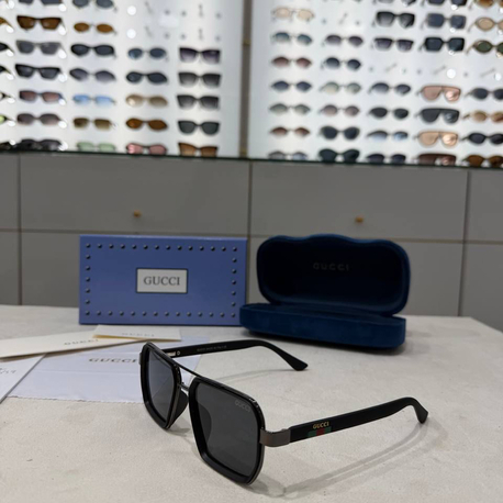 GUCCİ GÜNEŞ GÖZLÜĞÜ  