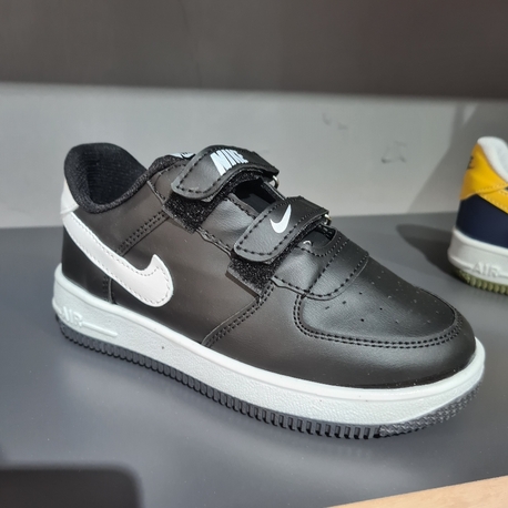NIKE AIR FORCE 1 SIYAH BEYAZ ÇOCUK
