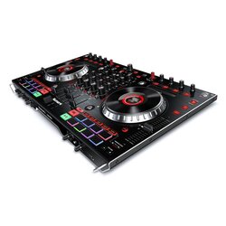 Numark NS6 II - 4 Kanal Controller

