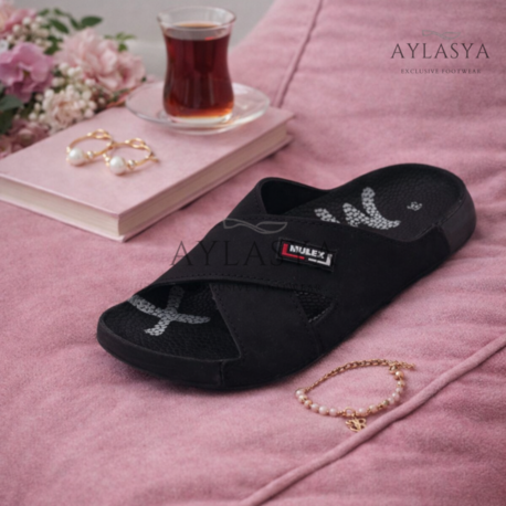 Mulex Kadın Ortopedik Tabanlı Günlük Çapraz Bantlı Terlik - Siyah