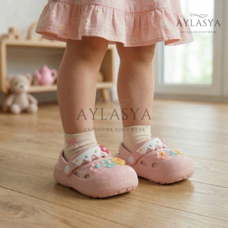 Calx Çiçek Detaylı Yumuşak Taban Çocuk Sandalet Terlik - Pembe