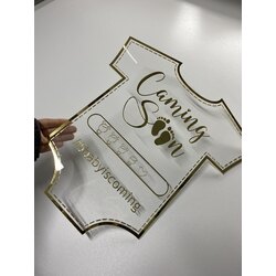 Gold Detaylı Şeffaf Pleksi Pano