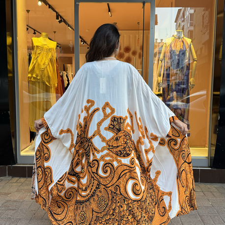 Tarçın Şahmeran Desen Viskon Kimono