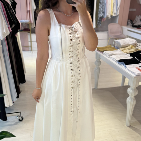 Korse Detaylı Beyaz Elbise