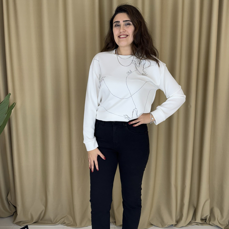 Siyah Kesik Paça Boy Fit Jean