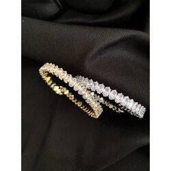 Mekik Sıra Taşlı Kelepçe Silver
