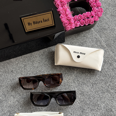 Miu Miu Glimpse SMU09WS İthal Güneş Gözlüğü 