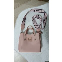 Guess Çapraz Askılı Model
