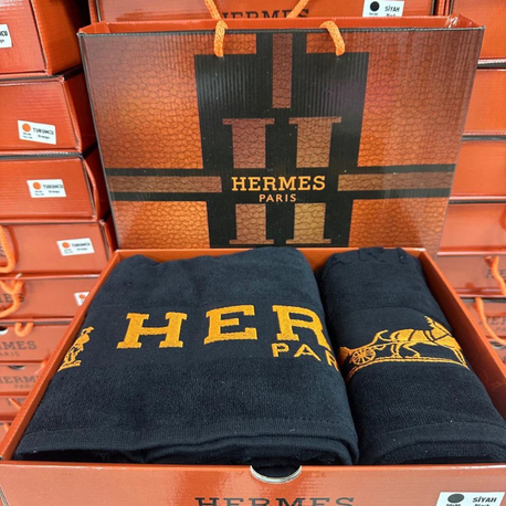 Hermes havlu
