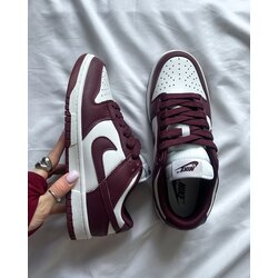 Dunk Bordo