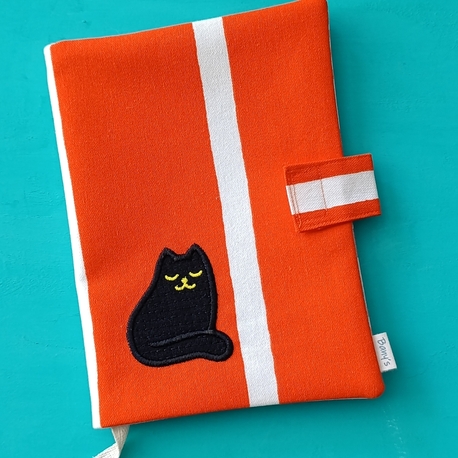 kara kedi kitap çantası 