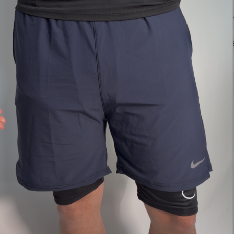 Nike Stride Kısa Taytlı Şort