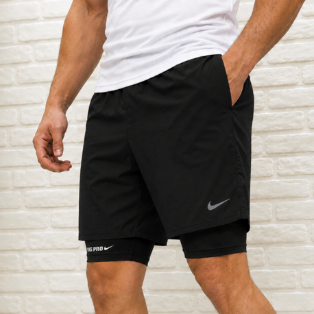 Nike Pro Kısa Taytlı Şort