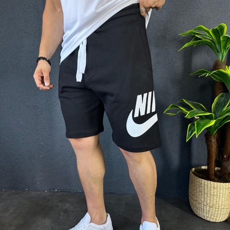 Nike Logo Şort