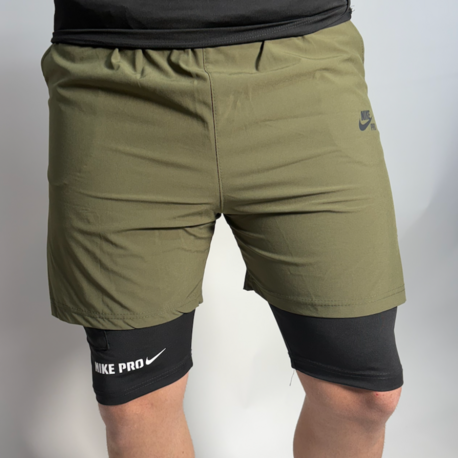 Nike Pro Kısa Taytlı Şort