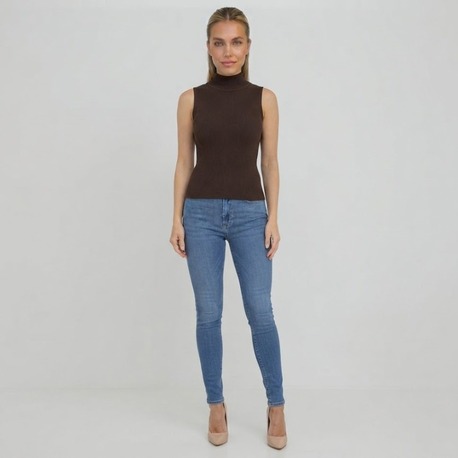 Premium Fit Dik Yaka Modal Kumaş Kolsuz Kahverengi Body