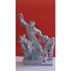 Laocoön ve Oğulları heykeli