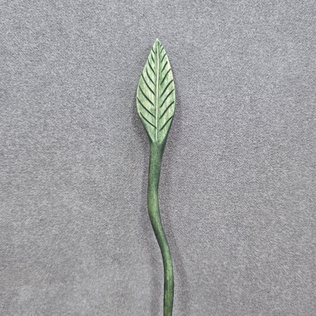 Yapraklı topuz tokası 