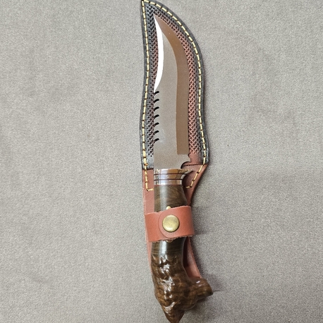 Kurt başlı av bıçağı