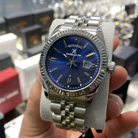 Daniel Klein Premium Erkek Kol Saati Lacivert