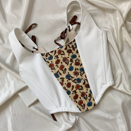 Beyaz Retro Korse