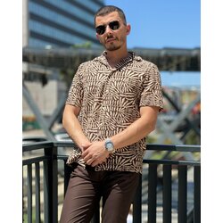 APAŞ YAKA DESENLİ KISA KOL GÖMLEK