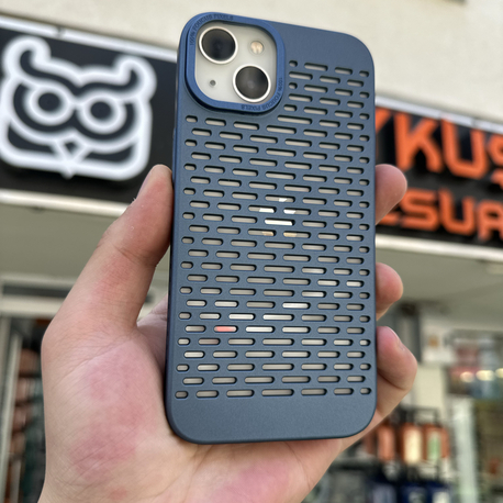 Hava Kanallı İPhone Kılıf