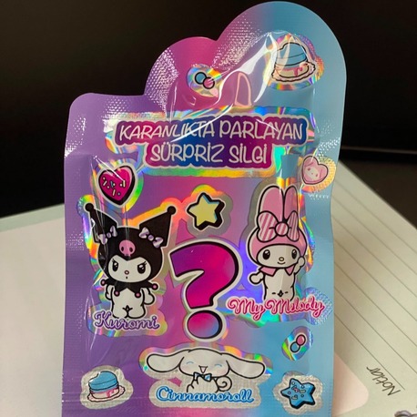Timon Kuromi My Melody Cınnamoroll Sürpriz Parlayan Silgi Paket