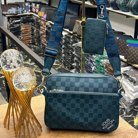 Louis Vuitton Trio Messenger