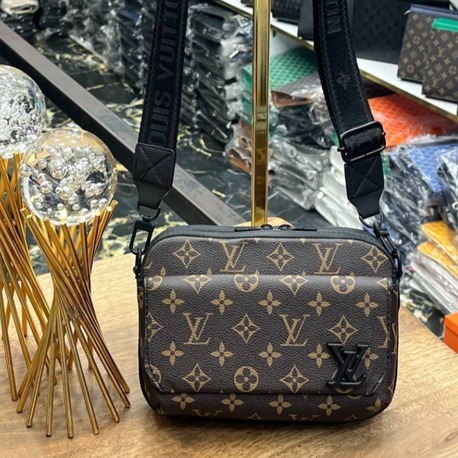 LV Fastline Messenger