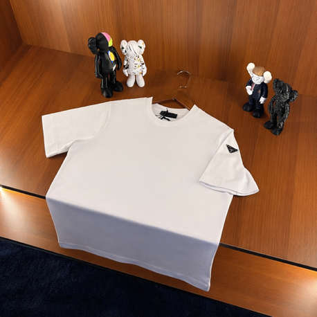 Prada Premium Kol Detaylı T-shirt