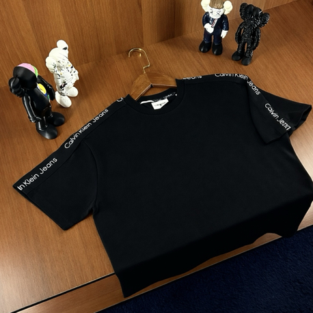 CK Premium Kol Detaylı T-shirt