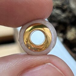 Krem Taş Charm